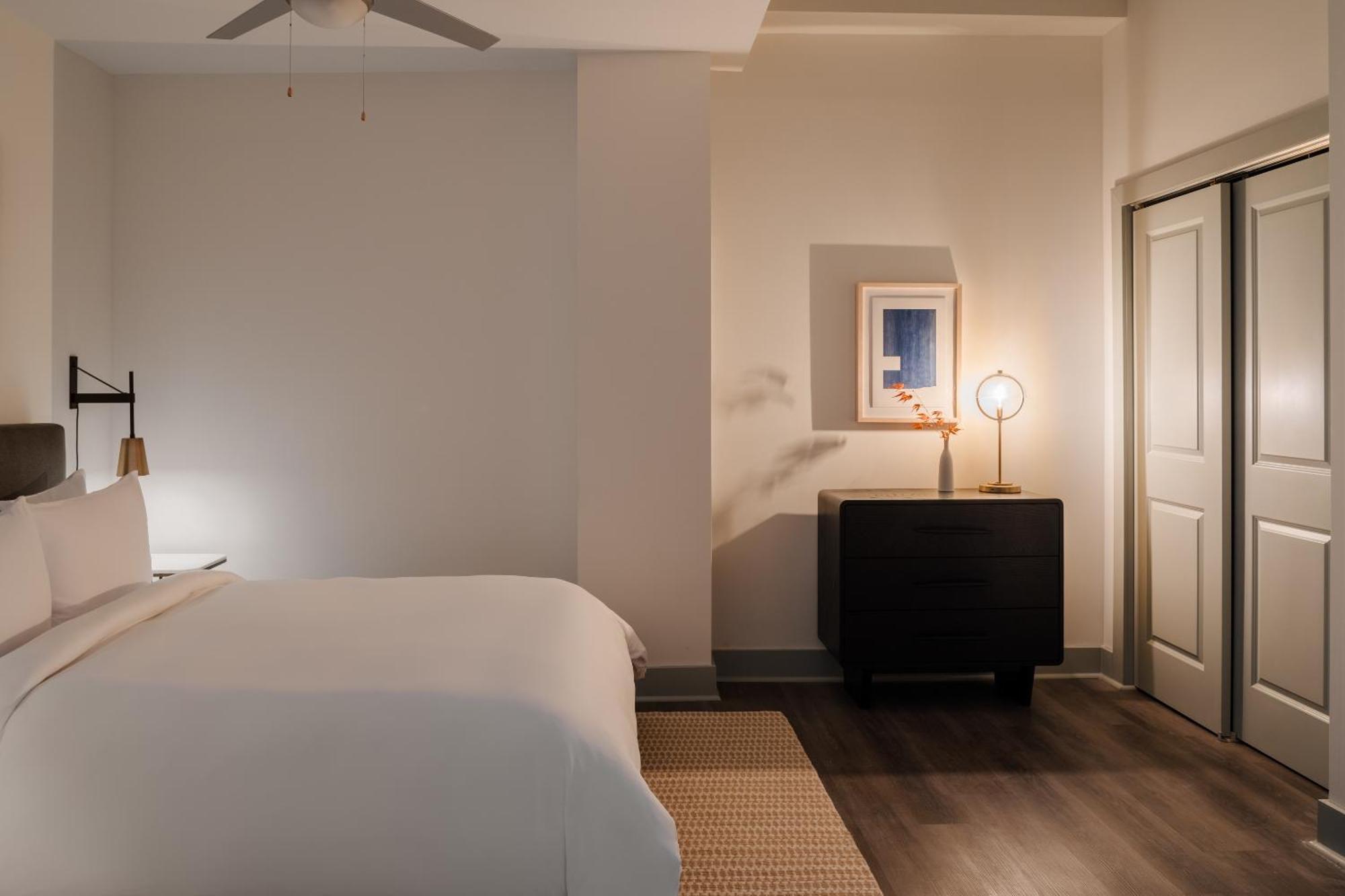Kasa Capitol Hill Downtown Нашвил Стая снимка
